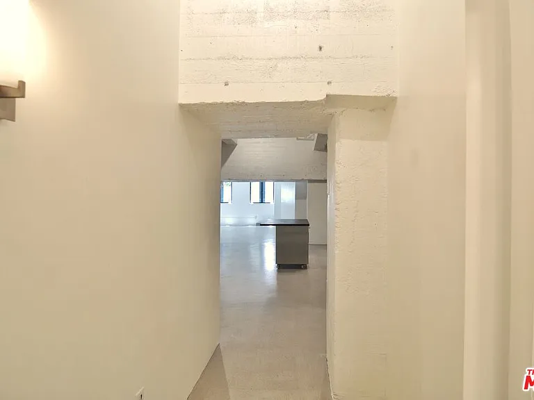 849 S Broadway #M02 — Photo 13