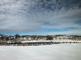 109 Springstone Ct, Mullica Hill, NJ 08062