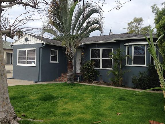 3rd image of 2729 Andreo Ave