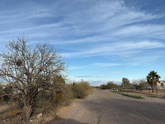 4th image of 17642 W Chinle Rd