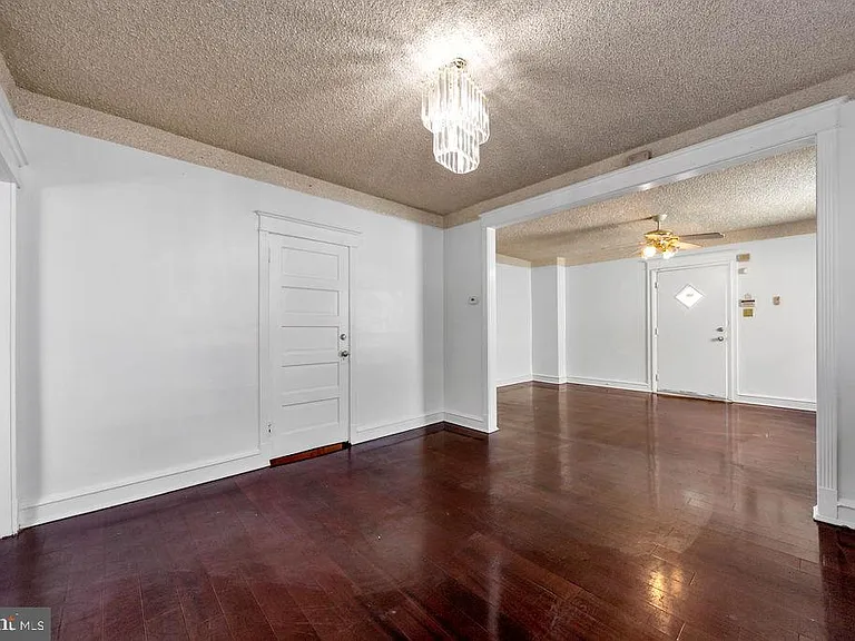 177 Wellington Rd — Photo 6