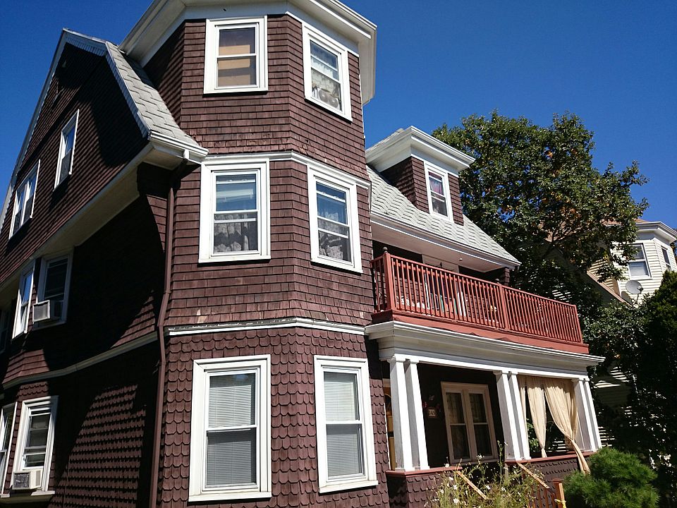 2nd image of 345 Park St
