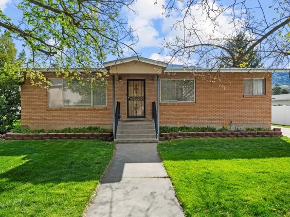 366 S 500 E, River Heights, UT 84321