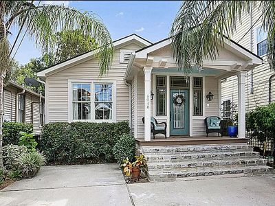 6048 Laurel St, New Orleans, LA, 70118