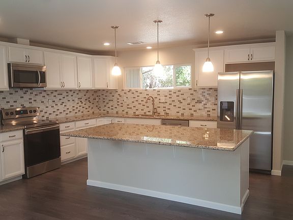 2nd image of 250 Katherine Way
