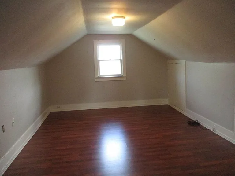 4826 S Park Ave — Photo 27
