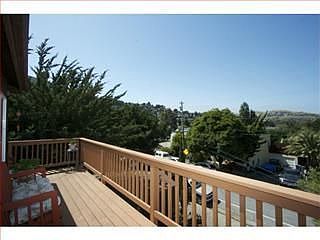 4th image of 229 Klamath St