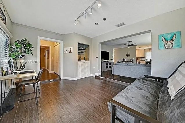 945 Sunset Rd — Photo 5