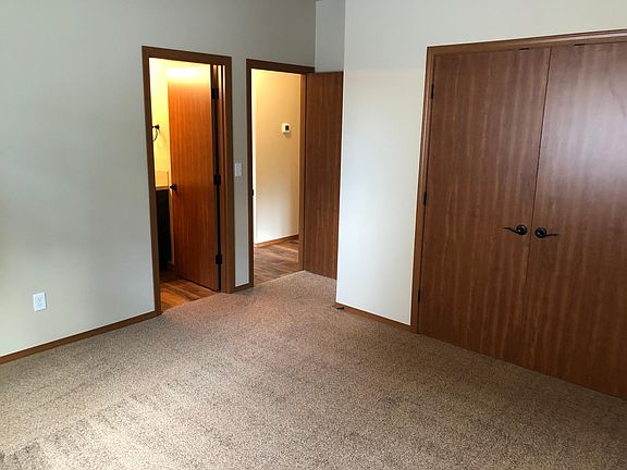 5th image of 706 N 29th Ave #2