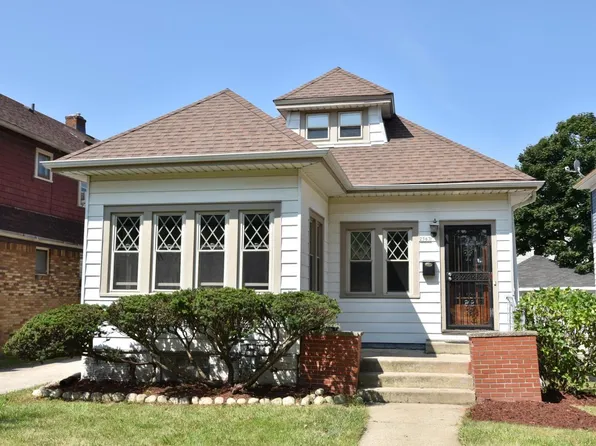 2563 North 60th STREET, Milwaukee, WI 53210