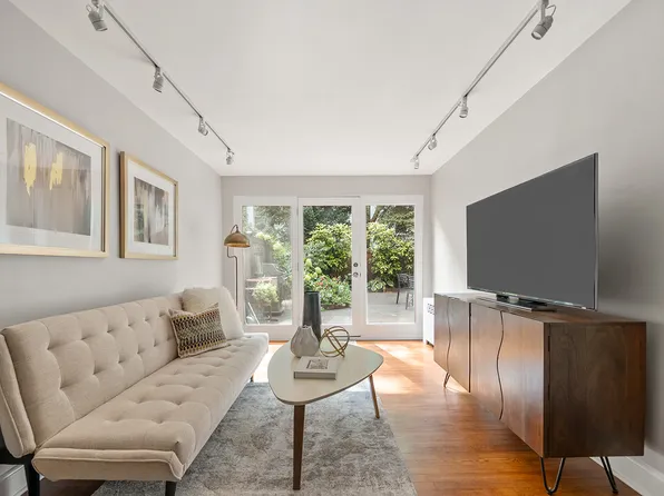 24 West 90th Street image 3 of 15