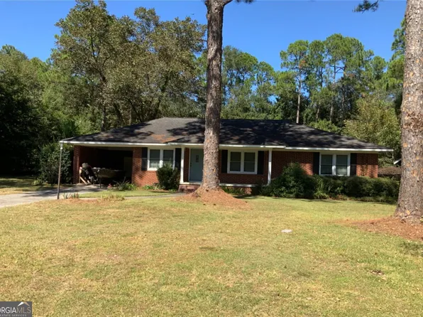 117 N Edgewood Dr, Statesboro, GA 30458