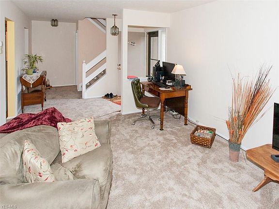 4th image of 7467 Creekwood Dr #13C