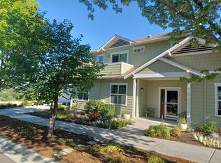 583 Nandina St, Ashland, OR 97520