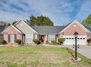 877 Conners Cv, Lawrenceville, GA 30044