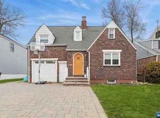 72 Harriet Ave, Bergenfield, NJ 07621