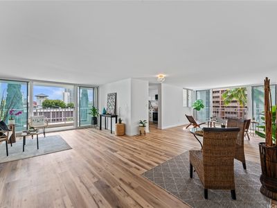 1130 Wilder Ave APT 301, Honolulu, HI, 96822
