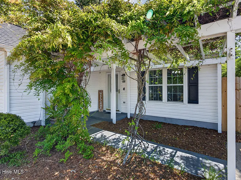 315 Tangle Oaks Ct SE — Photo 6
