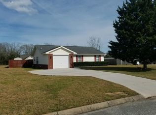 186 Chase Ct, Ozark, AL 36360
