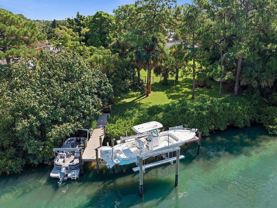 1st image of 4916 SE MANATEE COVE Road