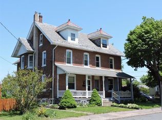 405 E Fairview St, Coopersburg, PA