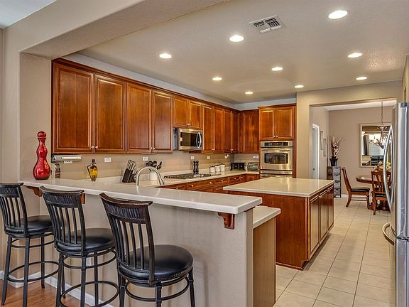 5th image of 1283 Tavistock Ln