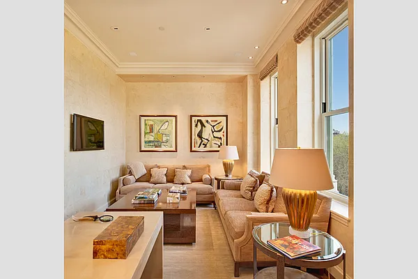 Sold by Stribling | media 15