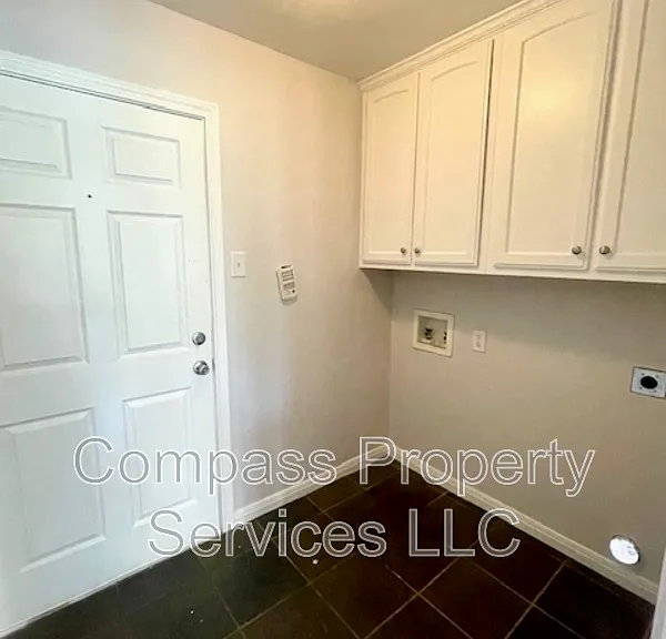2924 Palomino Trl — Photo 9