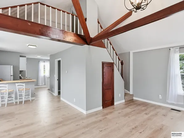 3539 Jefferson St, Omaha, NE 68107