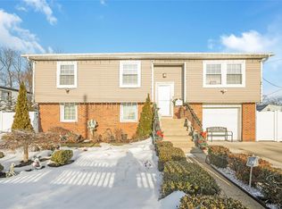 128 Park Avenue, Roosevelt, NY 11575