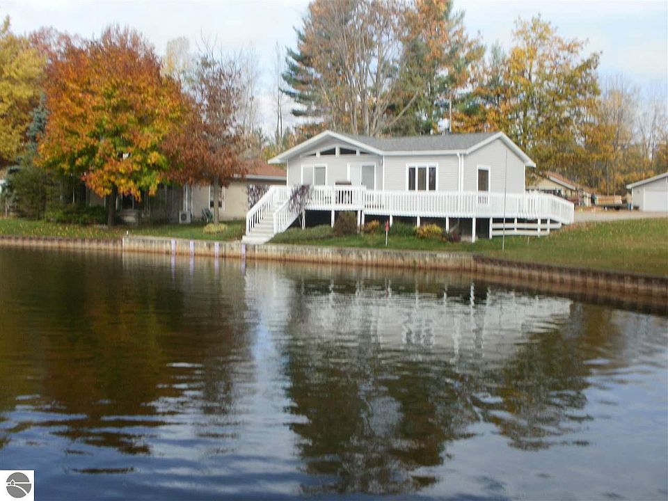 1st image of 6721 W Northshore Dr