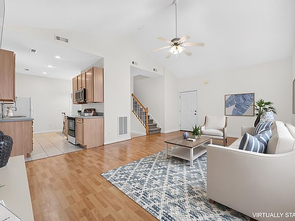 4th image of 103A Reef Ct