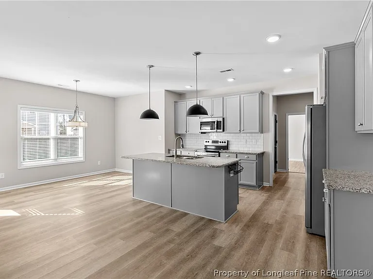 120 Chatfield Dr — Photo 11