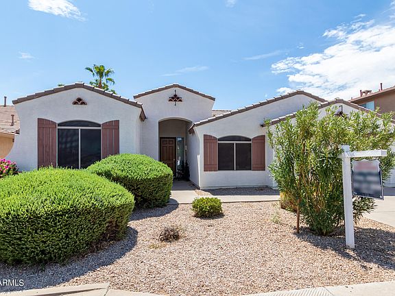 2nd image of 3091 E DORAL Drive