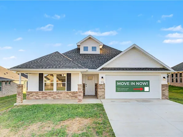 5011 Elk Valley Ave, Springdale, AR 72762