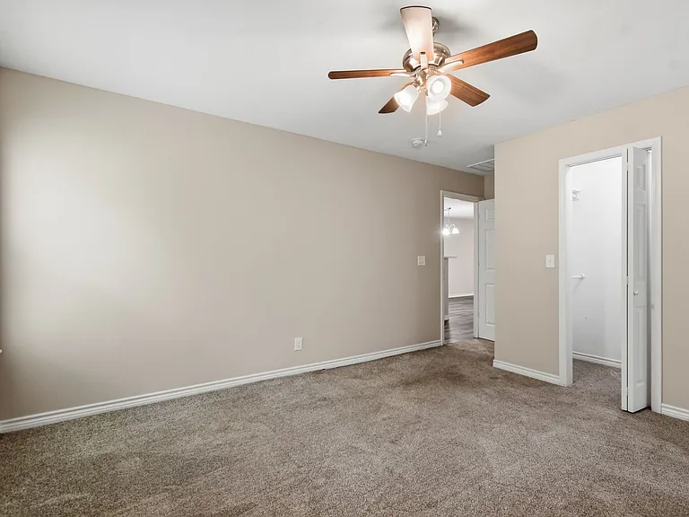 808 N Franklin Ave — Photo 10