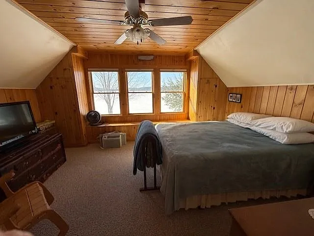 9 Lakeside Rd — Photo 11