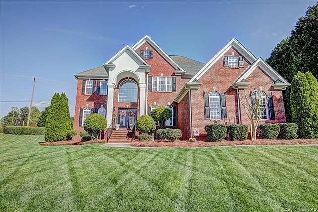1st image of 2888 Berwick Ln