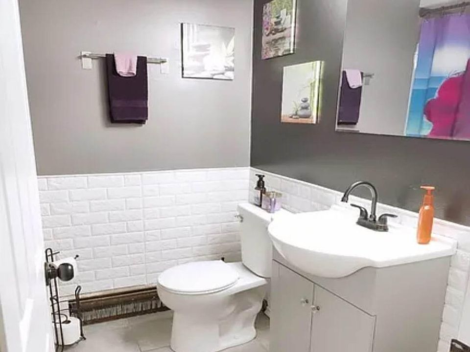 1st image of 1425 E 156th St APT 1W