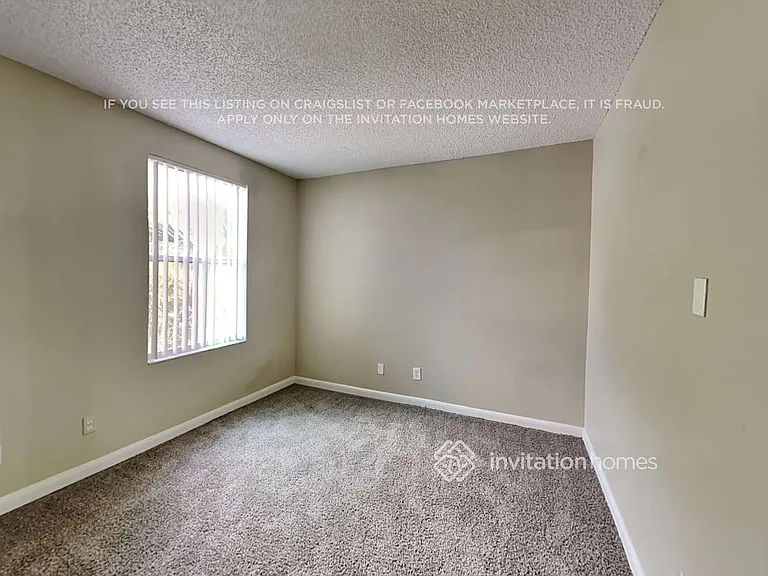 18430 NW 21st St — Photo 16