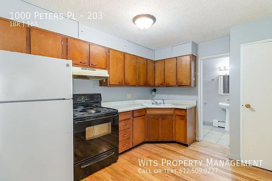 1000 Peters Pl #203