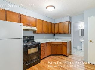 1000 Peters Pl APT 203, Columbia Heights, MN 55421