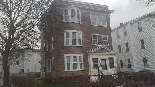 2nd image of 70 Merrick St