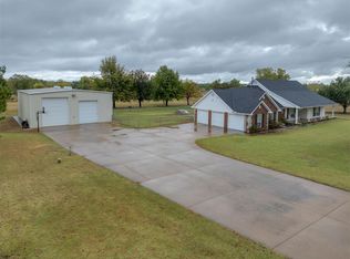 114 N Frisco Rd, Tuttle, OK 73089