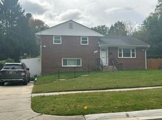 12207 Hunters Ln, Rockville, MD 20852