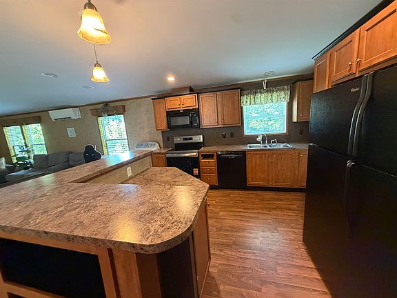 4th image of 20 Daniels Drive