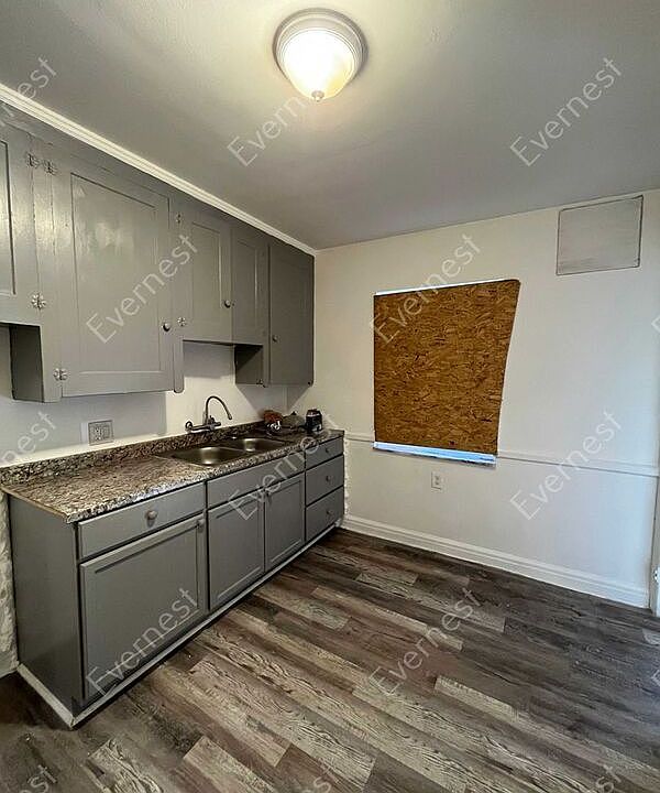 16825 Manor St, Detroit, MI 48221 Zillow