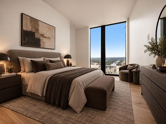 5th image of 610 Davis St #3308
