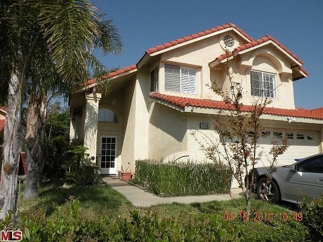 1st image of 7586 Foxtail Ln