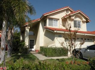 7586 Foxtail Ln, Fontana, CA 92336